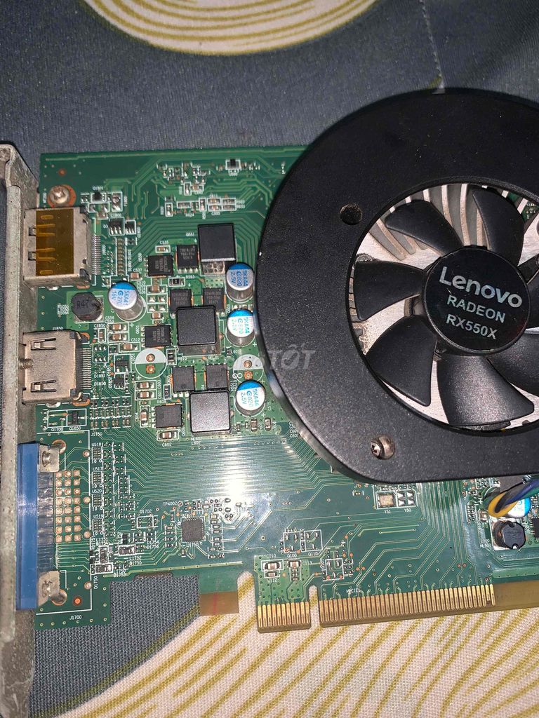vga Radeon Rx550X còn xài tốt