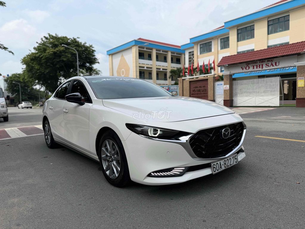 Mazda 3 2020 photo 2