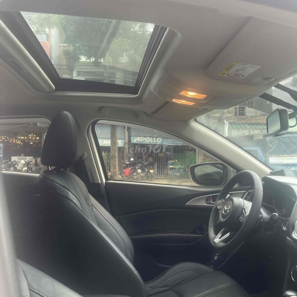 Cần bán Mazda 3 Hachback Sport 2017 FL. Mua bán Ô tô tại Quận Cẩm Lệ Đà Nẵng được đăng bởi Ô tô Hyundai Đà Nẵng  hình 2