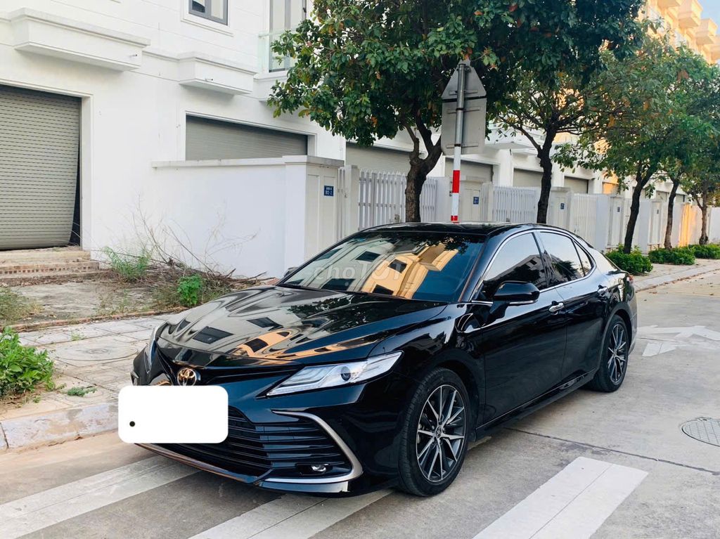 Camry 2.5Q sản xuất 2023