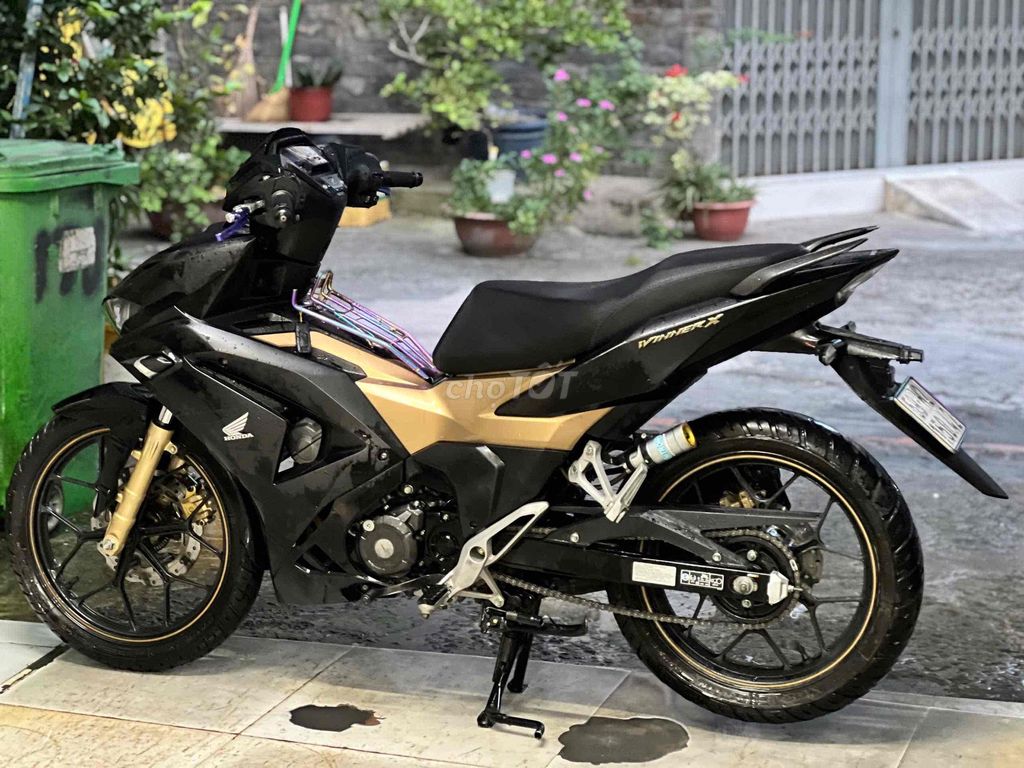 Honda Winner X V3 ABS 2023 Đen Nhám. Mua bán Xe máy tại Quận 11 Tp Hồ Chí Minh được đăng bởi Hưng Từ hình 5
