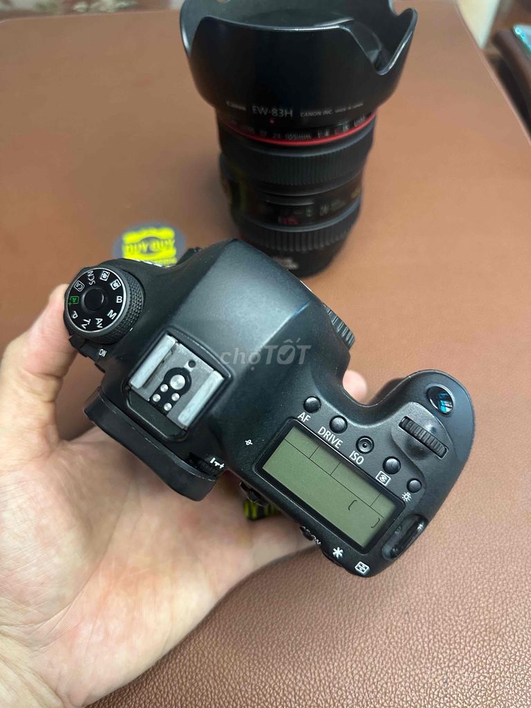 Canon 6D + Canon 24-105 F4