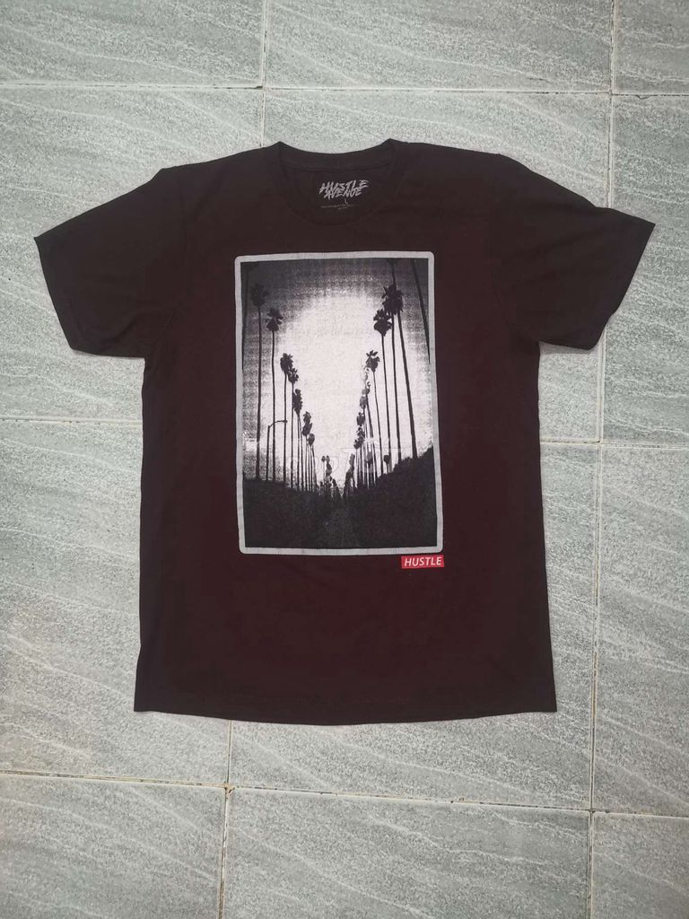Áo thun Hustle Avenue U.S Cotton Nâu Đỏ form Xs. Mua bán Quần áo tại Quận Gò Vấp Tp Hồ Chí Minh được đăng bởi Hàng 2handsgood hình 1