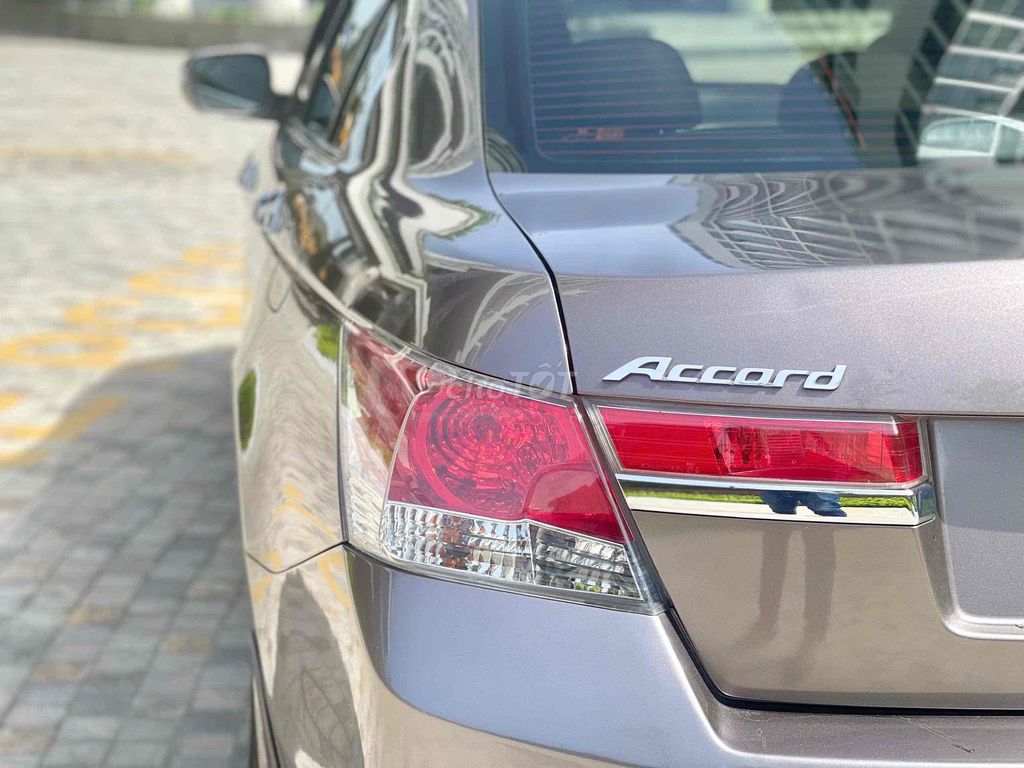 Honda Accord 2012 3.5 AT - 67000 km. Mua bán Ô tô tại Quận Long Biên Hà Nội được đăng bởi Mr Tài Oto hình 14