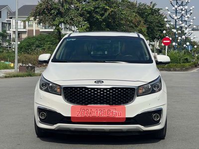 Kia Sedona 2017 2.2 DATH - 80000 km