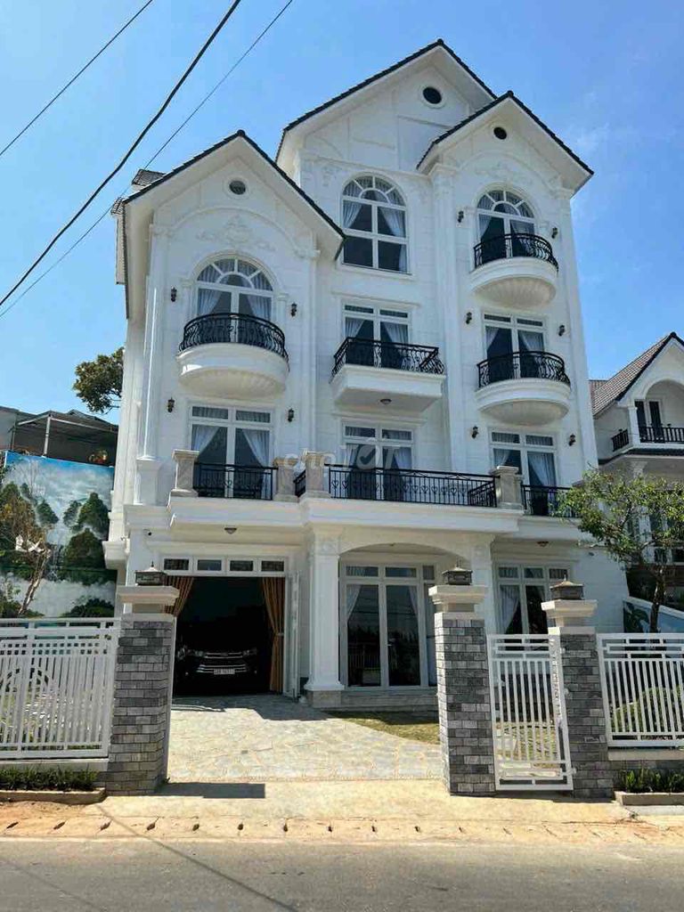 CẦN BÁN CĂN VILLA ĐƯỜNG TRẦN ĐẠI NGHĨA