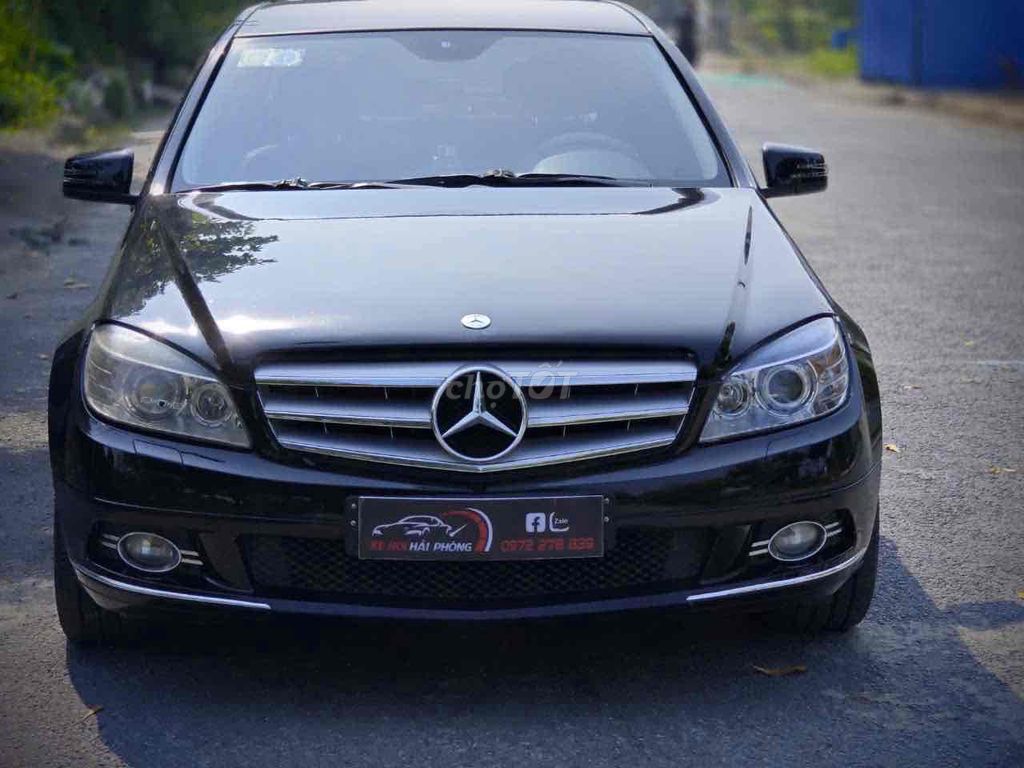 Mercedes Benz C Class 2009 C300 - 130000 km