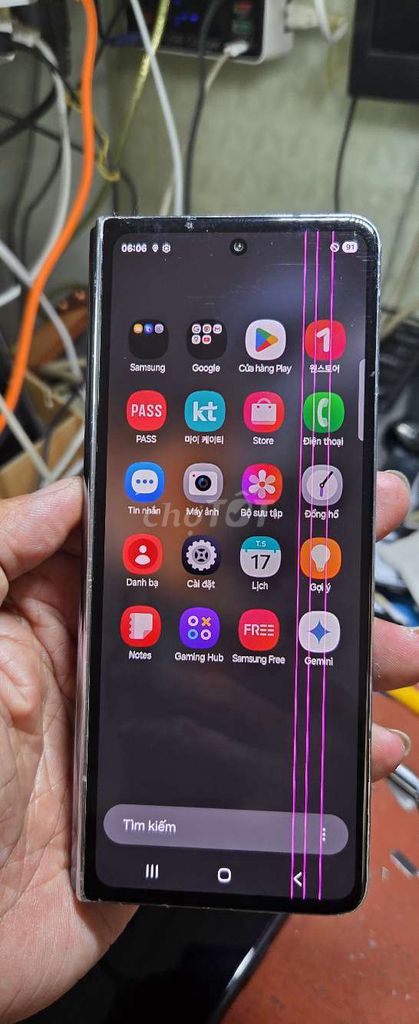 Galaxy Z Fold4 256GB vn chữa cháy. Mua bán Điện thoại tại Quận 8 Tp Hồ Chí Minh được đăng bởi Thiên Hòa mobile  hình 1