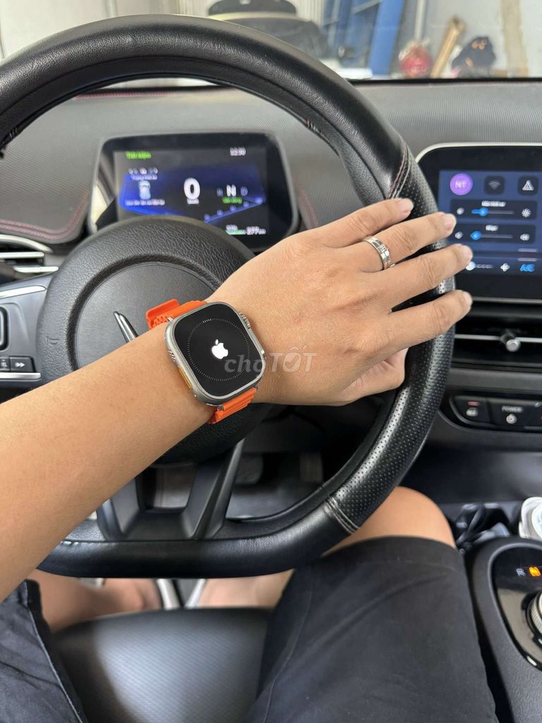 Apple Watch Ultra Titanium LTE ,có bán góp. Mua bán Thiết bị đeo thông minh tại Thành phố Cà Mau Cà Mau được đăng bởi Duy Dustin Mobile hình 1