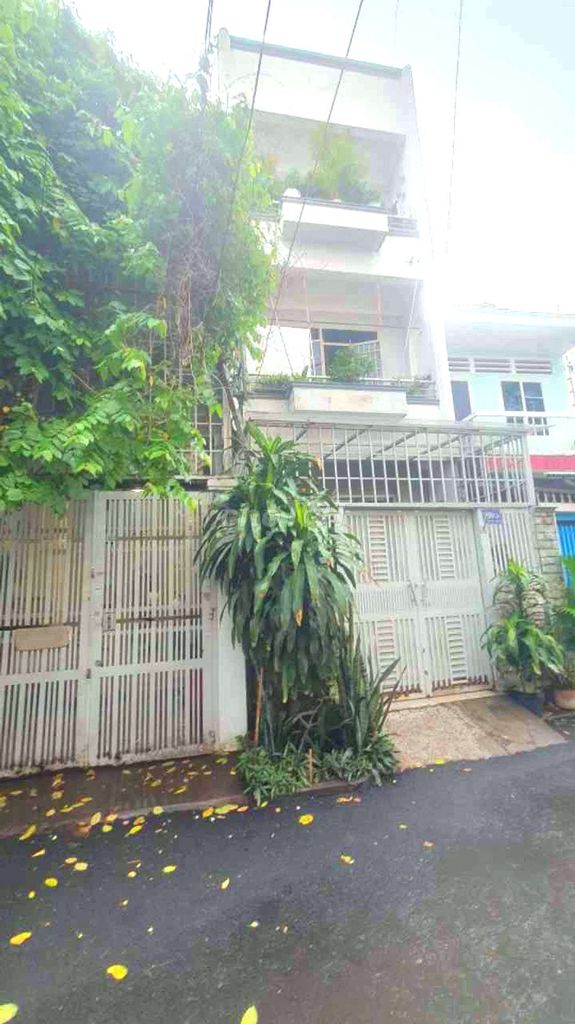 Giảm gấp 1 tỉ HXH thông sát mặt tiền Phan Văn Trị 45m2 . 2T sẵn DT