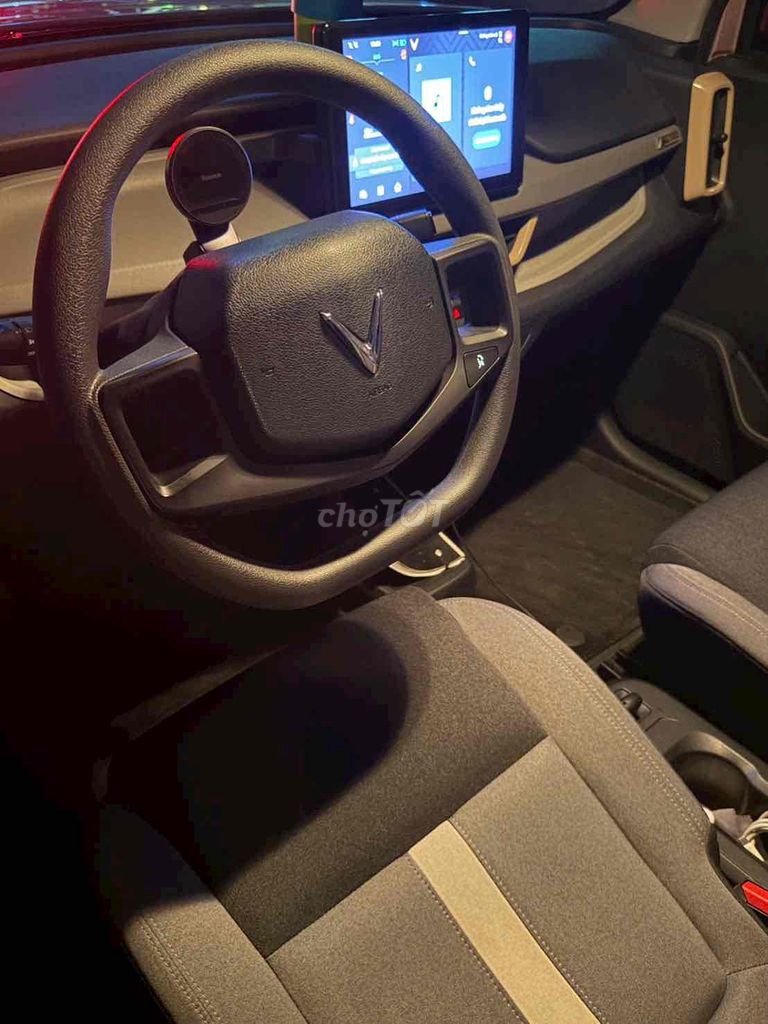 VinFast VF3 2024 Электрический розовый