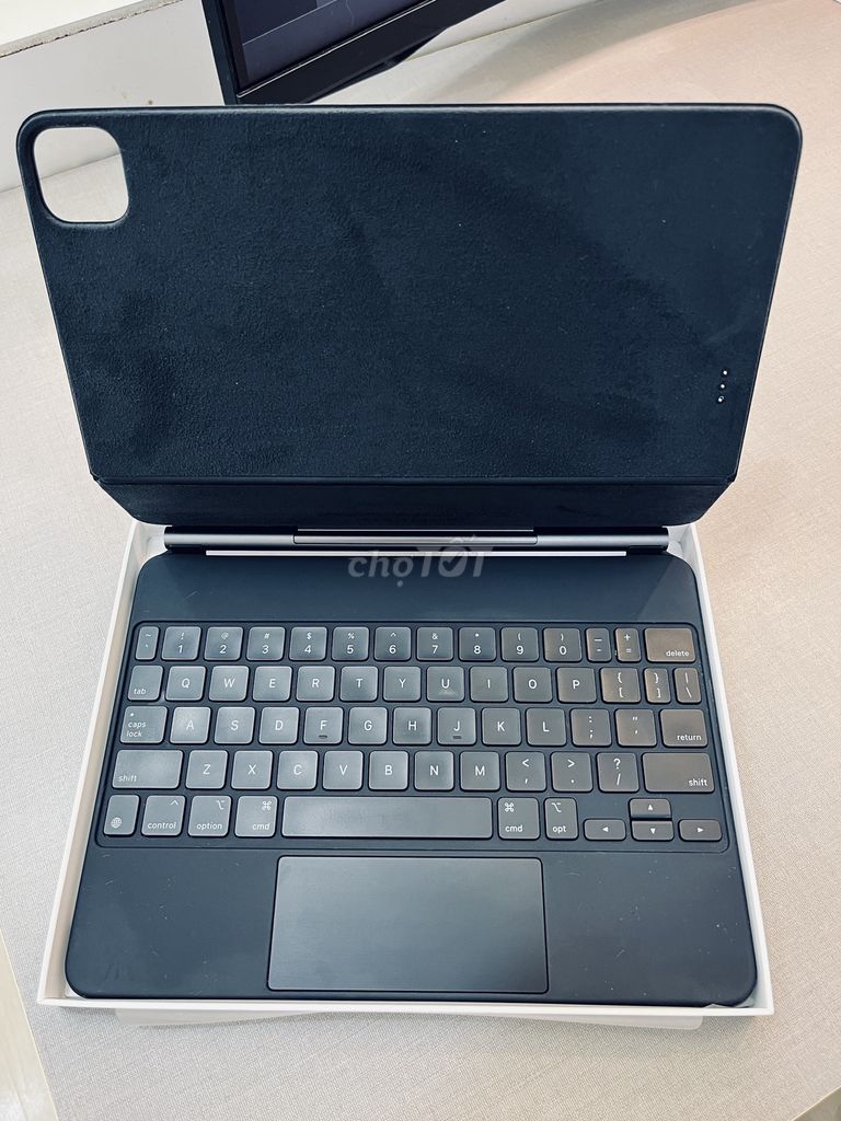 Magic Keyboard iPad Pro Fullbox