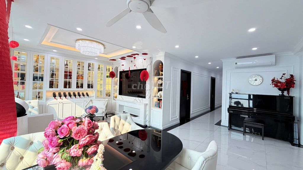Квартира Goldmark City 4СП 160м2 с мебелью