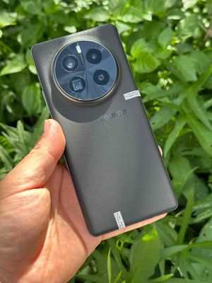 Realme GT5 Pro 5g 12/256GB Đen zoom 120x