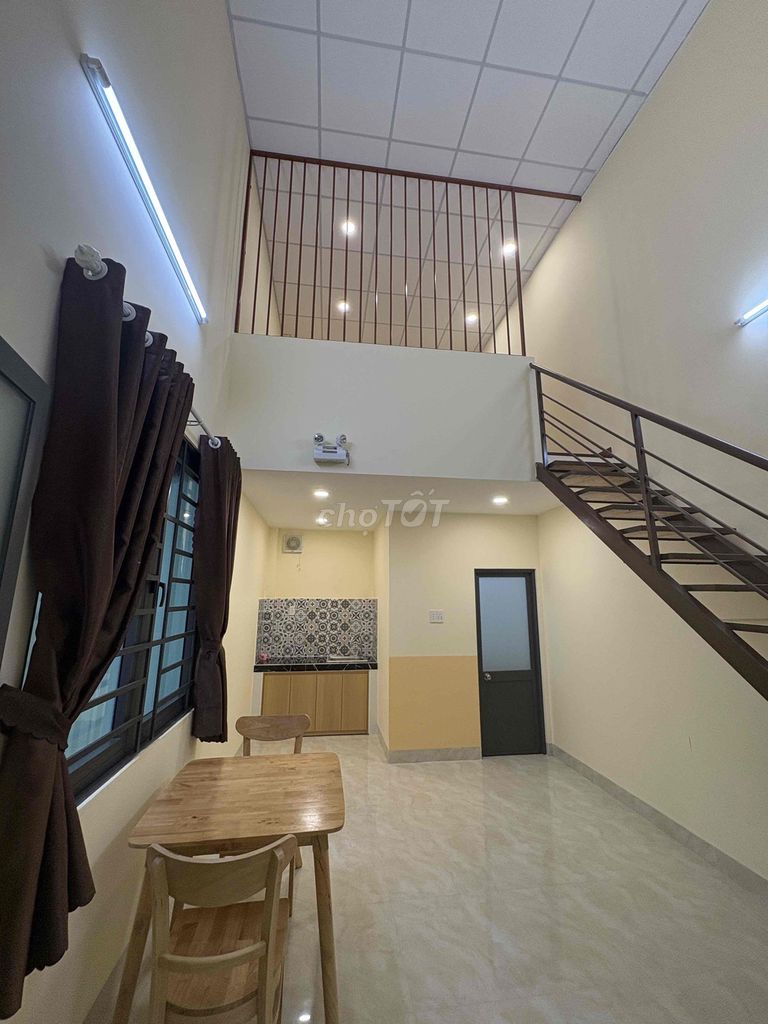 Cho thuê phòng 28m có gác, WC + bếp riêng, giờ giấc tự do, Bình Trưng