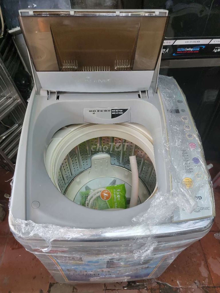Thanh lý máy giặt Sanyo inverter 9kg