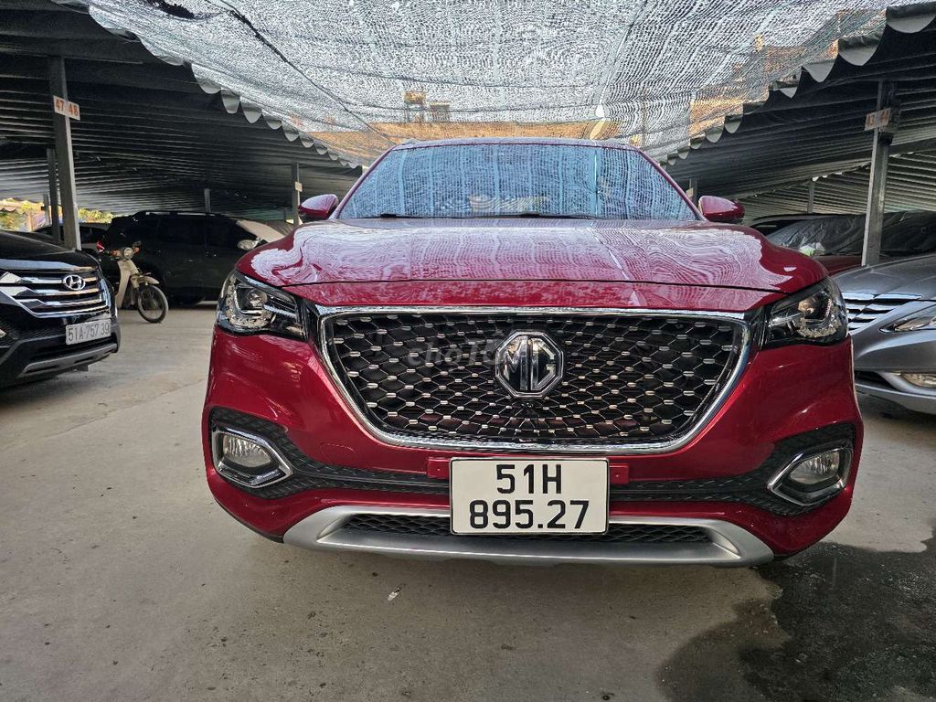 MG HS 2.0 Trophy SUV Tự động Đỏ