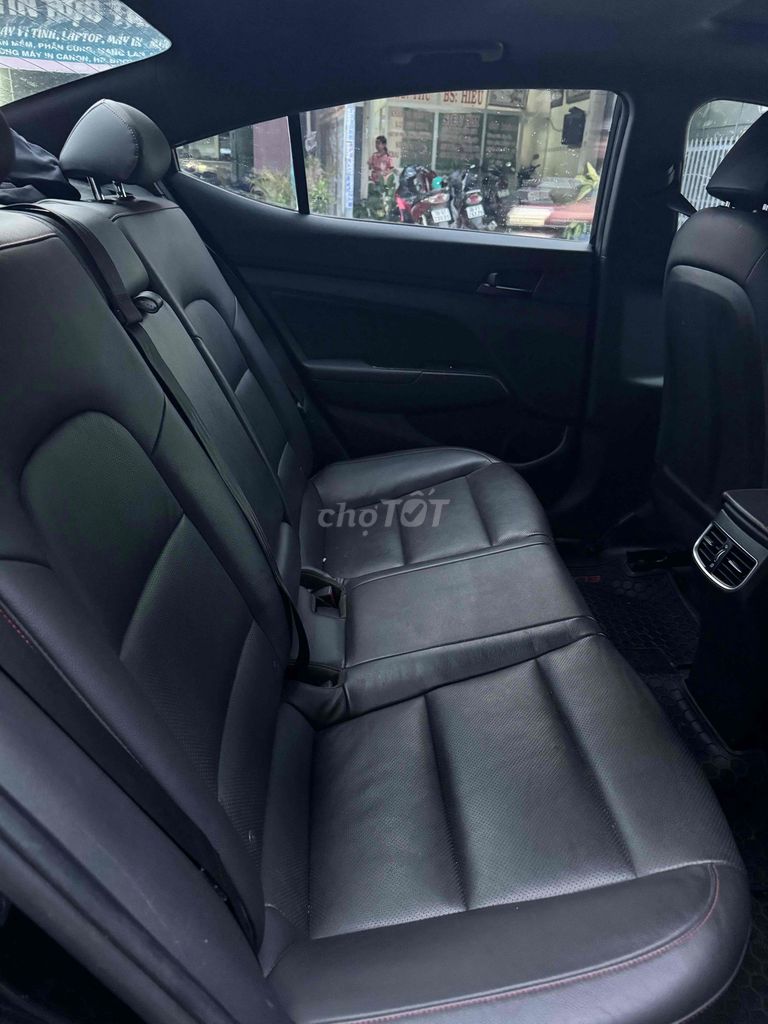 Cần bán Hyundai Elantra 2019 - sport 1.6 turbo. Mua bán Ô tô tại Thị xã Đông Hòa Phú Yên được đăng bởi Kỳ Duyên hình 5