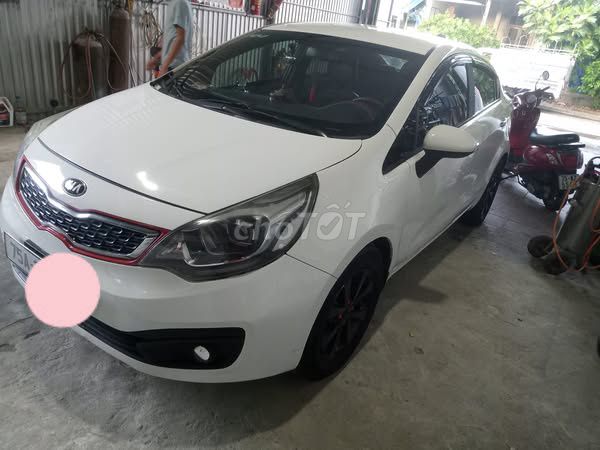 kia Rio sx năm 2014  số sàn. Mua bán Ô tô tại Thị xã Hương Trà Thừa Thiên Huế được đăng bởi trang tran hình 2