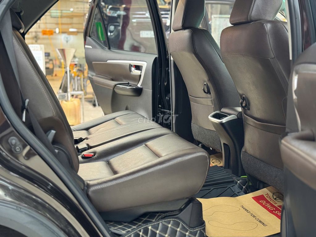 Fortuner 2.7AT Xăng AT 2 Cầu -53.000-GIÁ CÒN GIẢM. Mua bán Ô tô tại Quận Gò Vấp Tp Hồ Chí Minh được đăng bởi Mr Chánh TOYOTA SURE hình 11