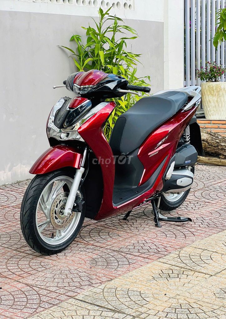 HONDA SH 160i MỚI 95% HỖ TRỢ TRẢ GÓP CHỈ CẦN CCCD