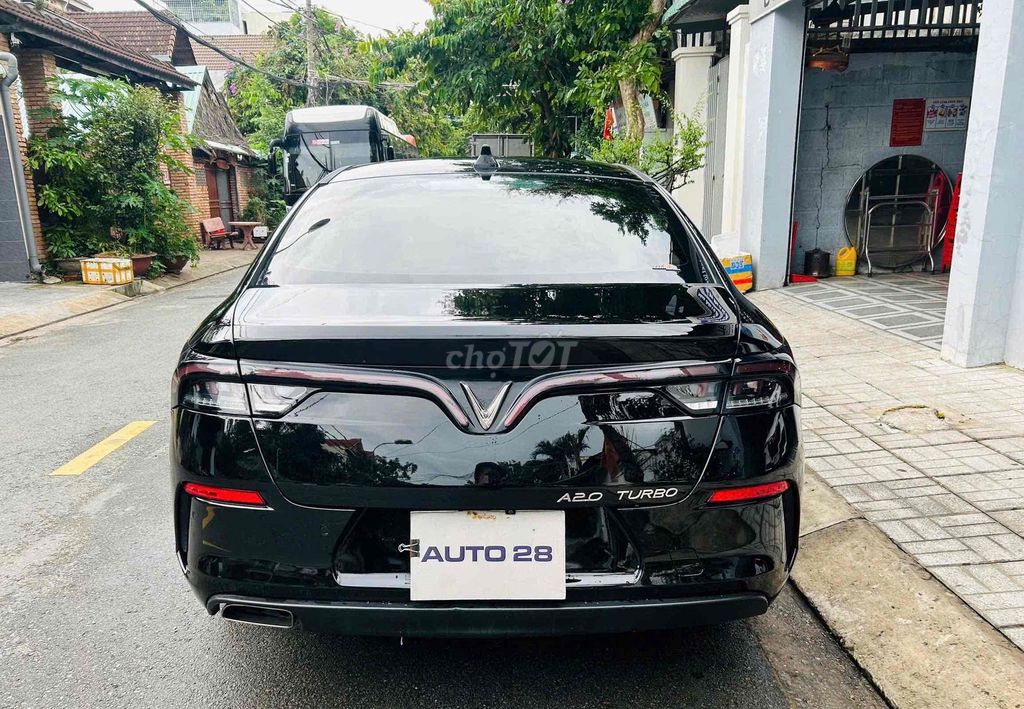 Vinfast Lux A 2021 photo 3