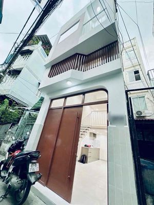Trệt + lửng + lầu (đúc , hoàn công đủ)🛏️