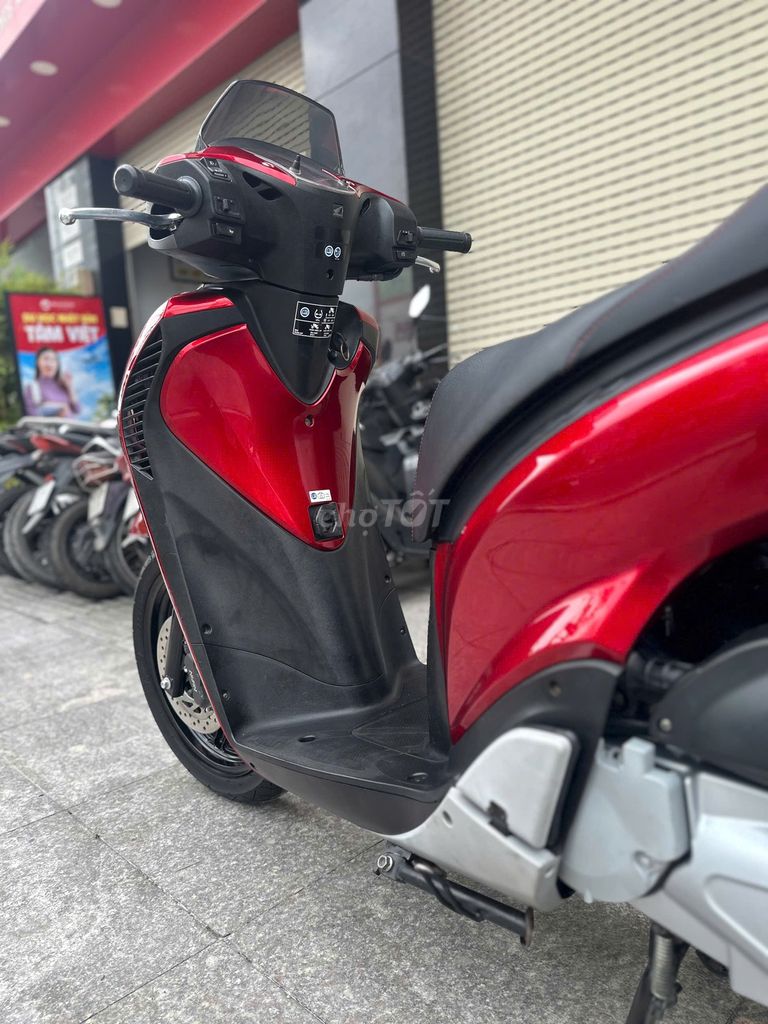 Honda SH 125i 2012 Sporty Đỏ. Mua bán Xe máy tại Huyện Bình Chánh Tp Hồ Chí Minh được đăng bởi VÕ MINH HẬU hình 13