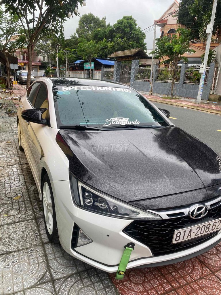 Hyundai Elantra 2019 Sport 1.6 AT - 134000 km. Mua bán Ô tô tại Thành phố Cam Ranh Khánh Hòa được đăng bởi Nguyễn quốc bảo  hình 1
