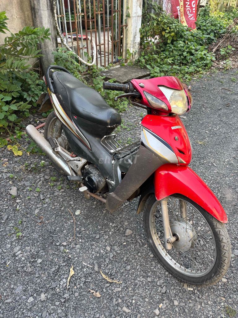 xe đang đi đạp là nổ xe gtdd. Mua bán Xe máy tại Huyện Trảng Bom Đồng Nai được đăng bởi Tuấn Khôi hình 2