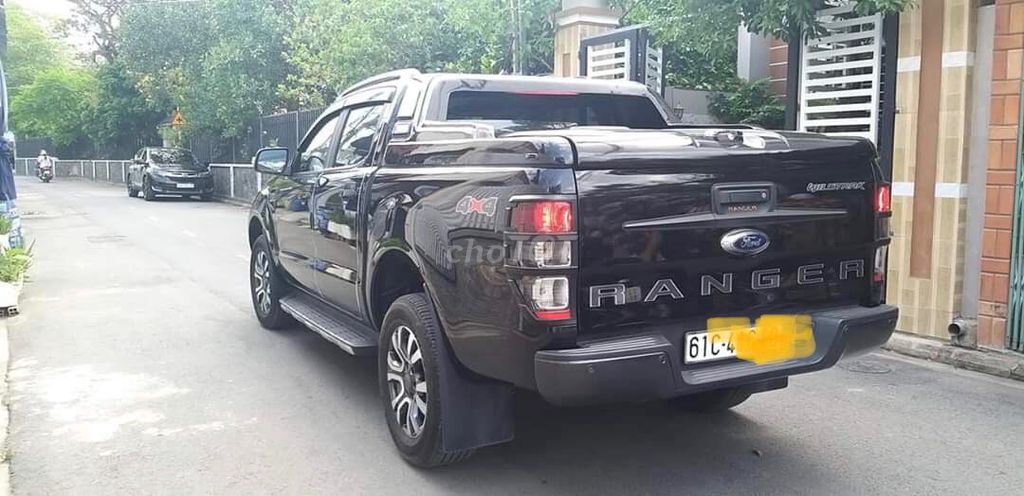 Двухосный серфинг Ford Ranger Wildtrak 2019 с битурбонаддувом