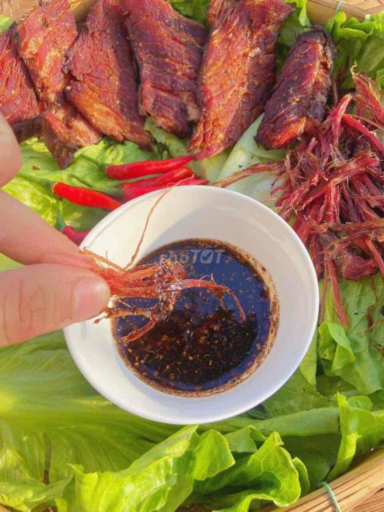 Thịt trâu gác bếp 500g(nửa cân). Mua bán Đồ ăn, thực phẩm và các loại khác tại Thị xã Nghĩa Lộ Yên Bái được đăng bởi Đặng Linh hình 1