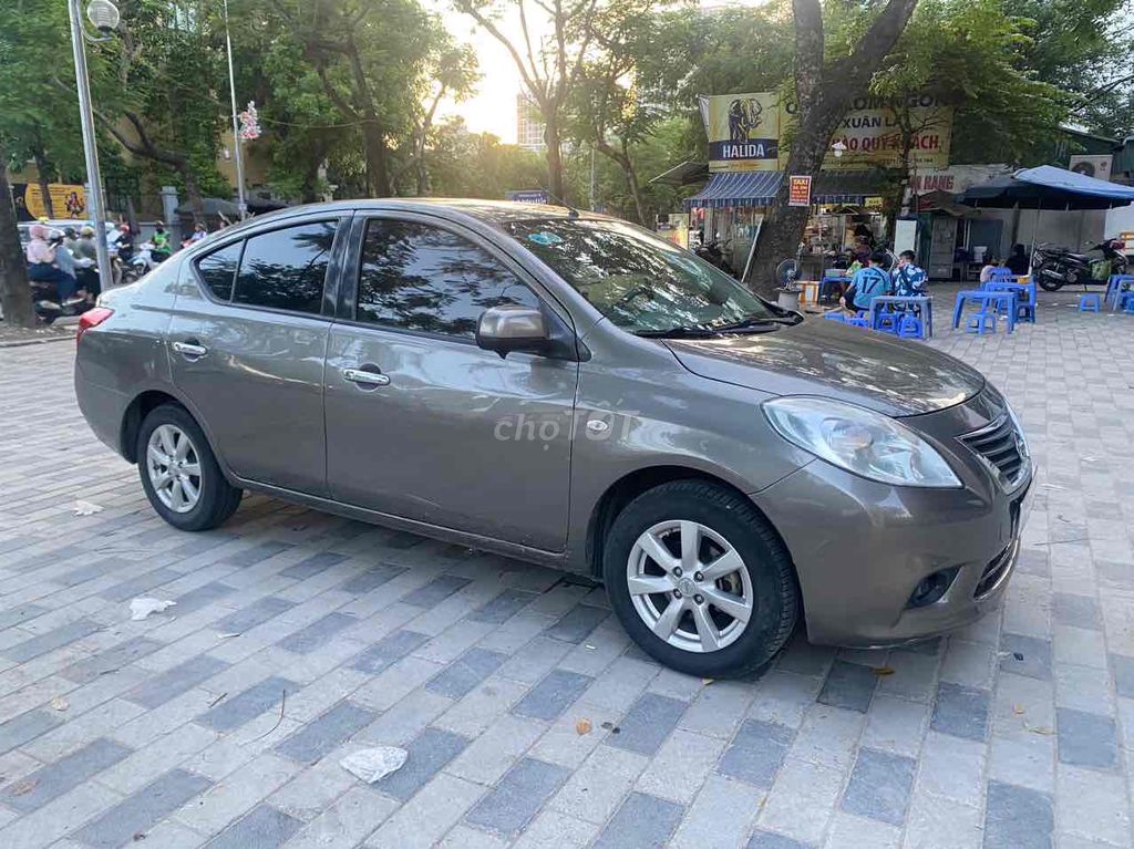 Nissan suny  XV-2014 - 140000 km