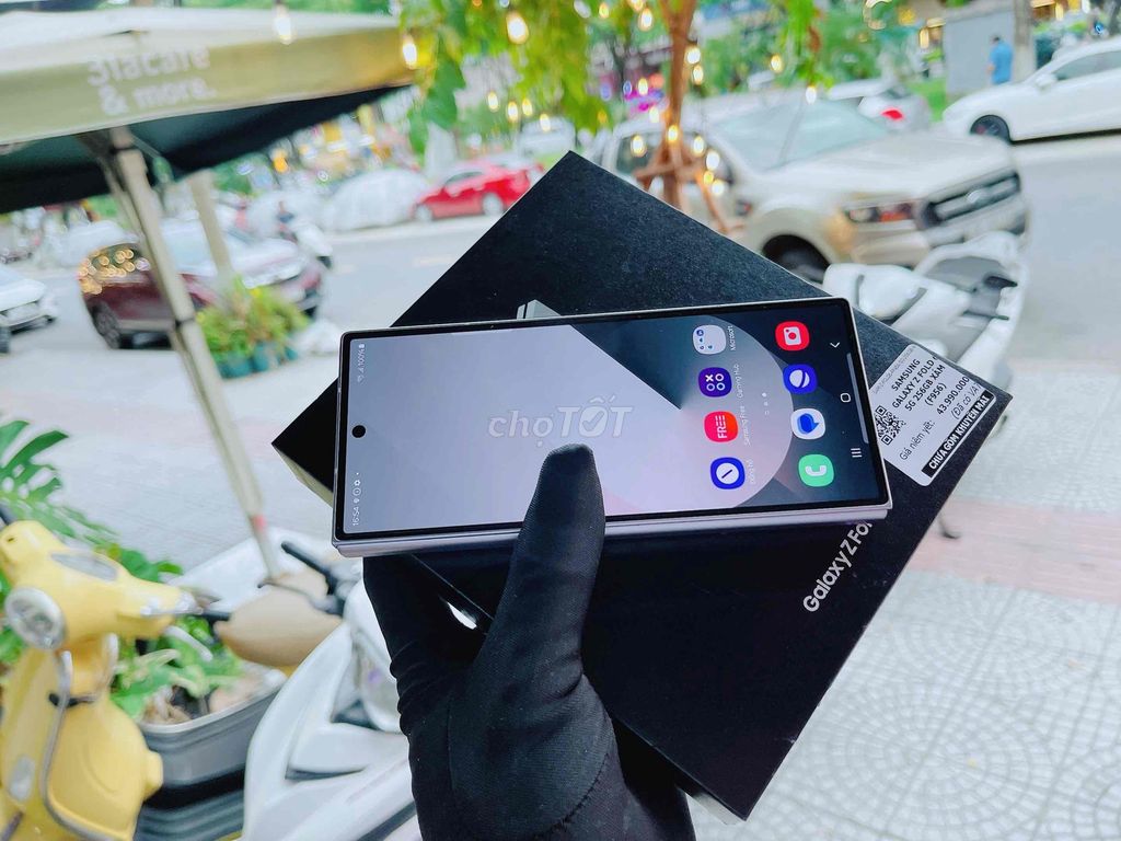 Samsung Z Fold 6 256G Xám VN fullbox rin Áp. Mua bán Điện thoại tại Quận Hải Châu Đà Nẵng được đăng bởi TUẤN LUXURY MOBILE ĐÀ NẴNG hình 1
