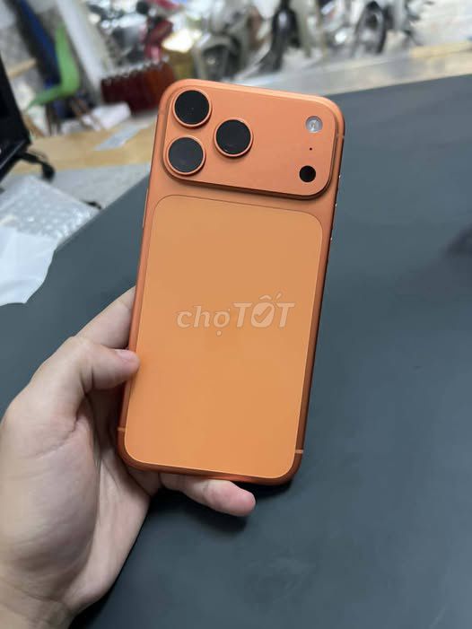 iPhone 17 Pro Max màu Cam. Mua bán Điện thoại tại Quận Hoàng Mai Hà Nội được đăng bởi Trương Công Quân hình 1