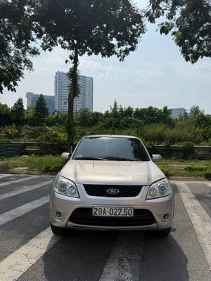 Cần bán chiếc Escape 2010 xe đẹp. Mua bán Ô tô tại Quận Bắc Từ Liêm Hà Nội được đăng bởi Công trương