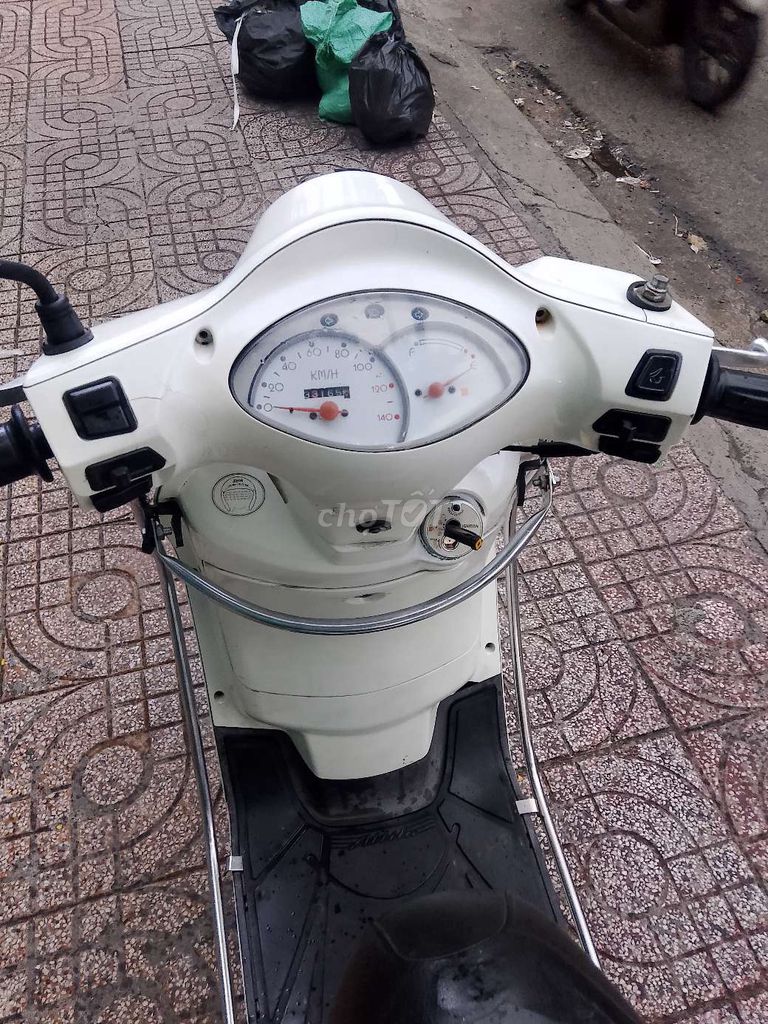 SYM Attila Elizabeth giấy tờ đầy đủ bstp. Mua bán Xe máy tại Quận Tân Phú Tp Hồ Chí Minh được đăng bởi thái  hình 5