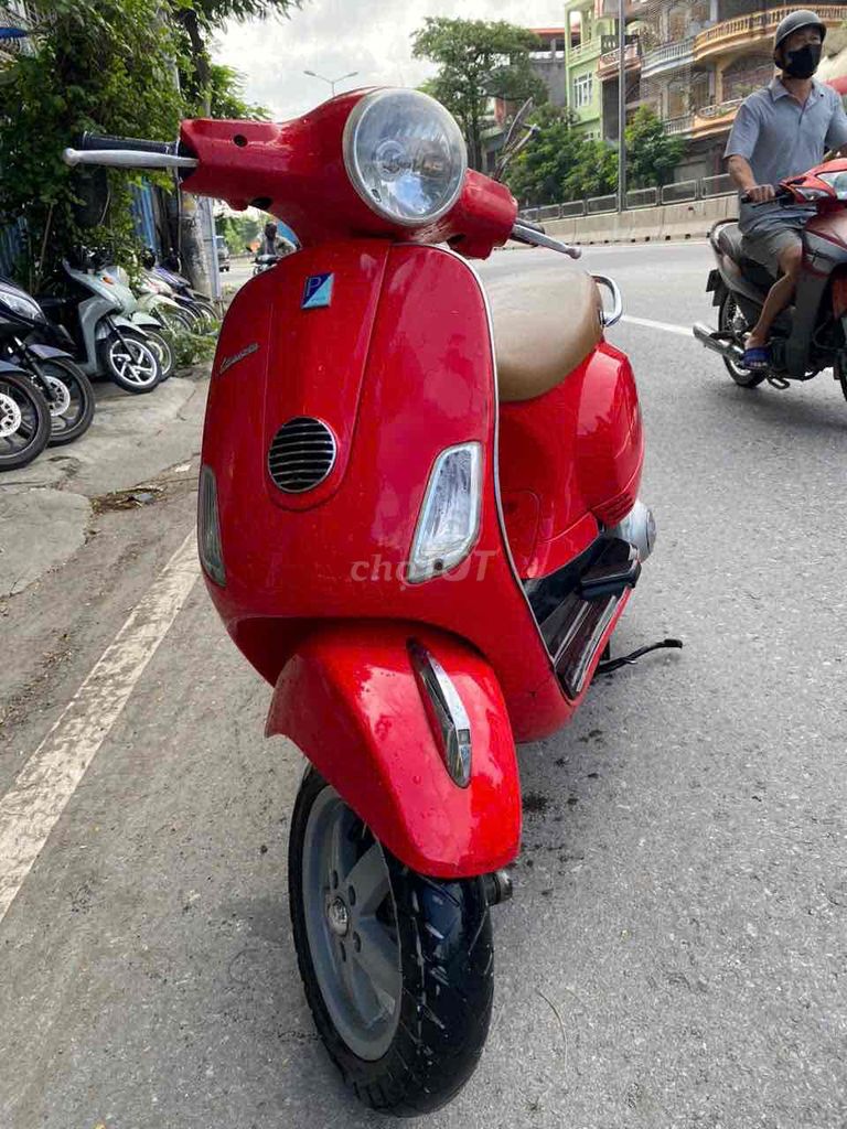 Xe vespa fi zin cả xe đẹp mê ly chỉ 5,8 triệu. Mua bán Xe máy tại Quận Hồng Bàng Hải Phòng được đăng bởi Ly  hình 1