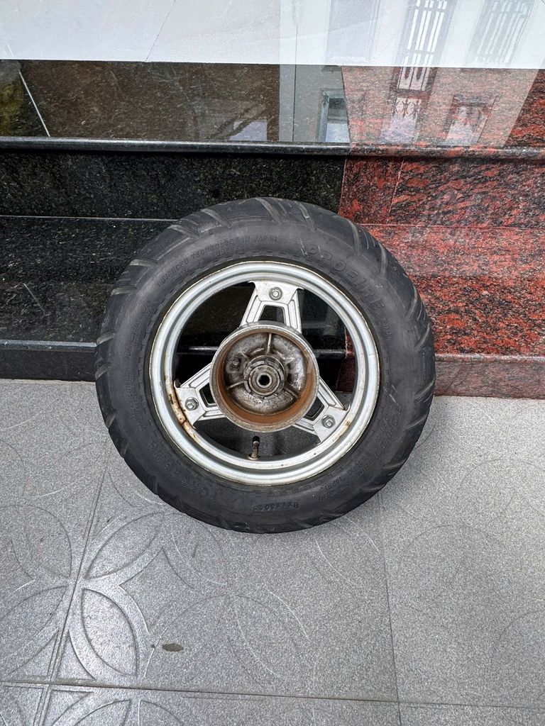 Bánh xe máy Honda Chaly 84 mới. Mua bán Phụ tùng xe tại Thành phố Mỹ Tho Tiền Giang được đăng bởi Cậu Bé Tóc Xoăn hình 7