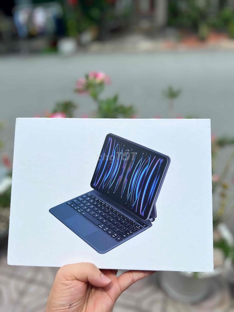 Bàn phím iPad Magic Amazing Pro Trắng. Mua bán Phụ kiện (Màn hình, Chuột...) tại Quận 12 Tp Hồ Chí Minh được đăng bởi Nguyễn Anh hình 1