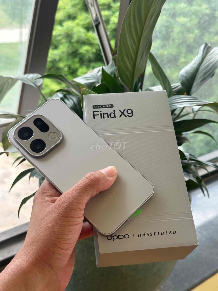 Oppo Find X9 ram 12GB/256GB titan fullbox 99 bán. Mua bán Điện thoại tại Thành phố Thủ Dầu Một Bình Dương được đăng bởi Hoàng hải hình 1