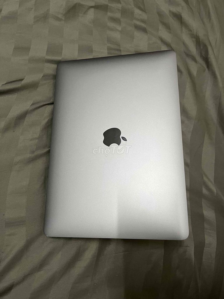 Apple Macbook Air M1 8GB/256GB Xám. Mua bán Laptop tại Quận 8 Tp Hồ Chí Minh được đăng bởi TH Quân hình 1