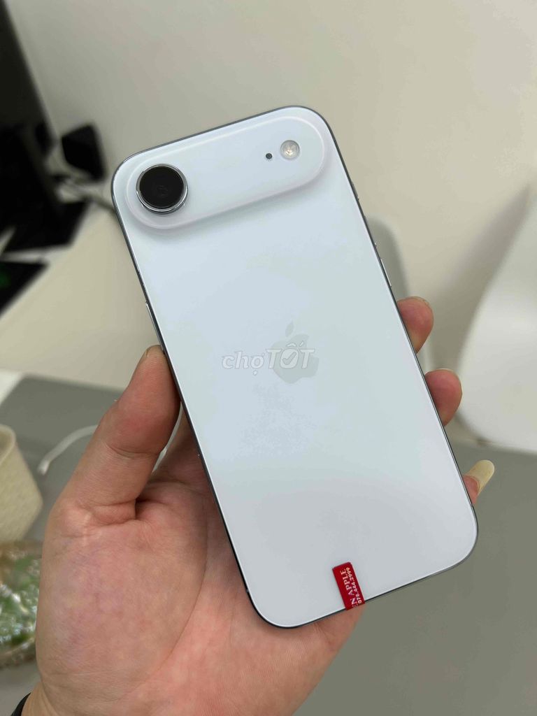 iPhone Air 256Gb zin cần giao lưu. Mua bán Điện thoại tại Quận Tây Hồ Hà Nội được đăng bởi Duy Anh hình 1