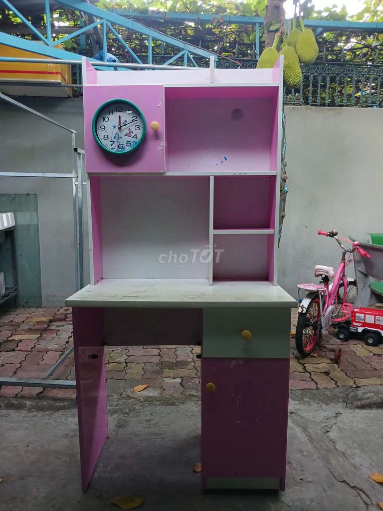 Bàn học nhựa hồng. Mua bán Bàn ghế tại Thành phố Vũng Tàu Bà Rịa - Vũng Tàu được đăng bởi HOANG TU hình 1