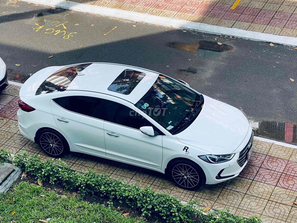 Hyundai Elantra 2018 2.0 AT - 70000 km Chính chủ