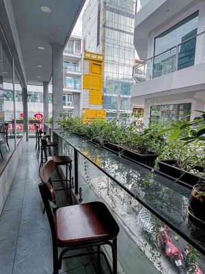 Аренда · 2 комн. · 75 м² · Quận 10, ул. Đường Sư Vạn Hạnh