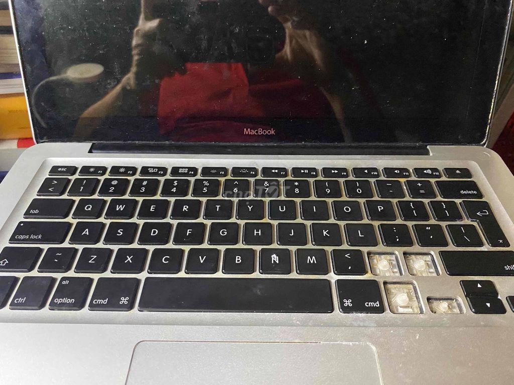 Apple MacBook Bạc Lỗi Nguồn. Mua bán Laptop tại Quận Đống Đa Hà Nội được đăng bởi Nguyễn Hoàng hình 1