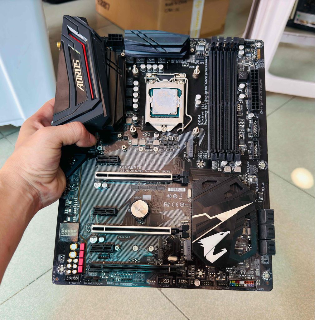 Main Gigabyte Z370 Aorus Gaming WiFi,  i7 8700K. Mua bán Linh kiện (RAM, Card...) tại Quận 12 Tp Hồ Chí Minh được đăng bởi Anh Tuan hình 1