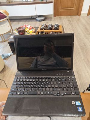 Laptop sony vaio VPCEB nhập Nhật i3 /ram 4G