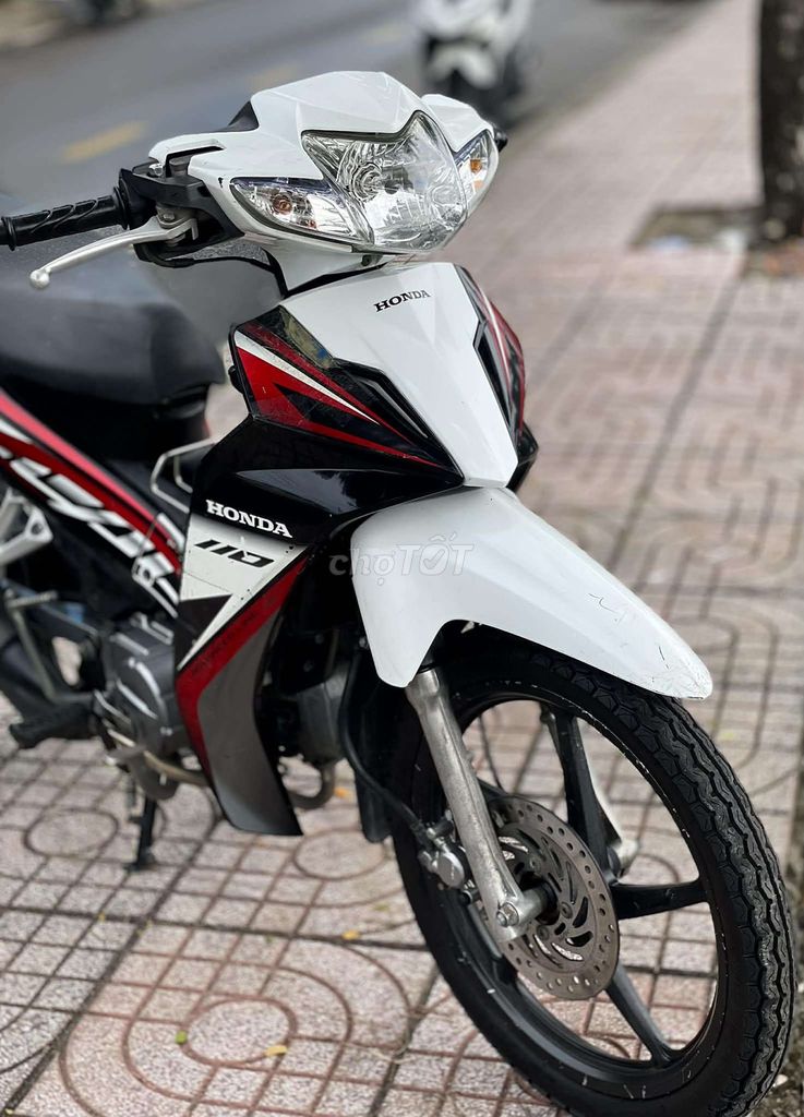 Honda blade 110 bstp chính chủ. Mua bán Xe máy tại Quận 8 Tp Hồ Chí Minh được đăng bởi Đặng Thái Hòa hình 7